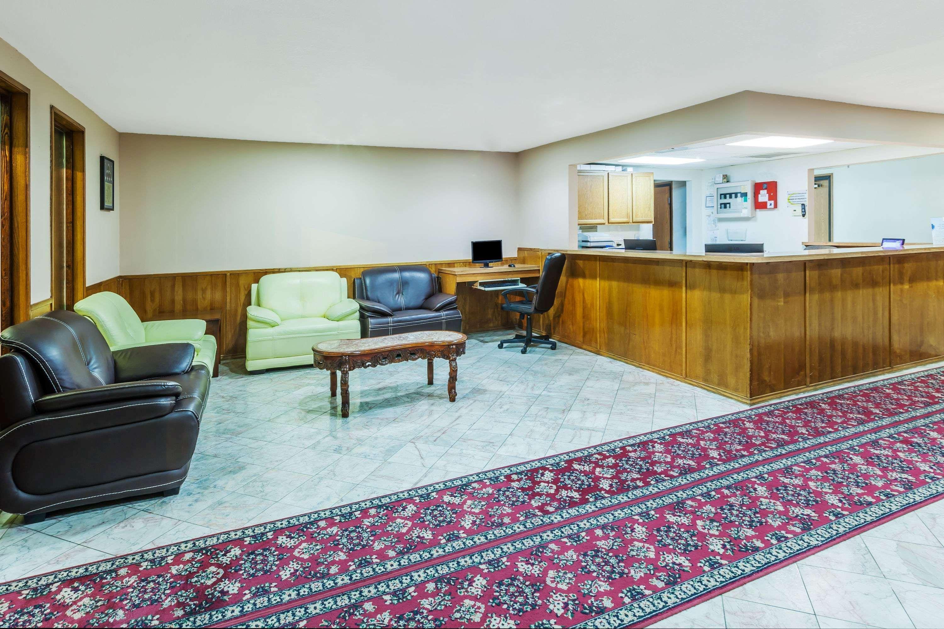 Отель Super 8 By Wyndham Irving Dfw Airport/South Экстерьер фото